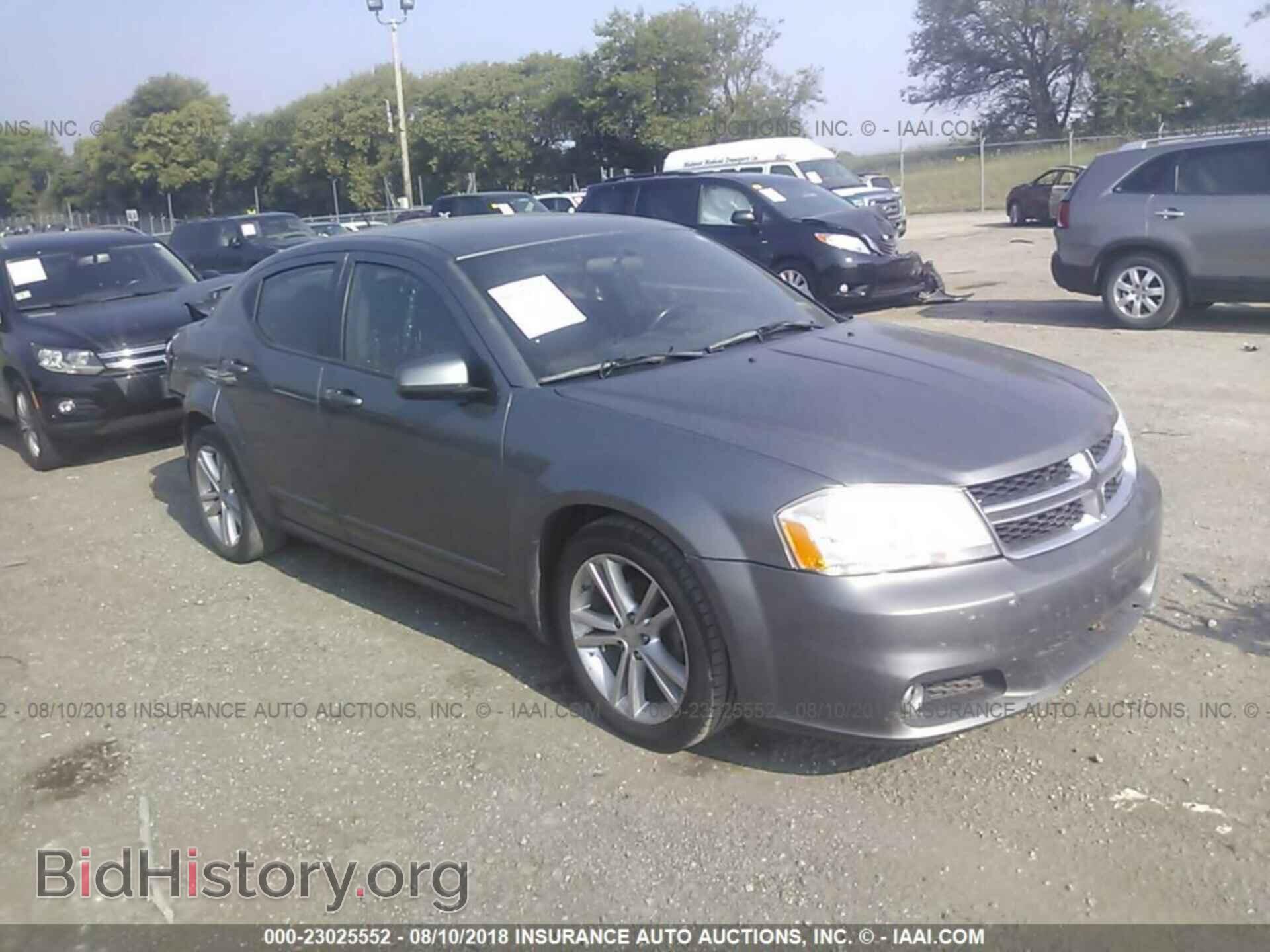 Photo 1C3CDZEG7CN285111 - Dodge Avenger 2012