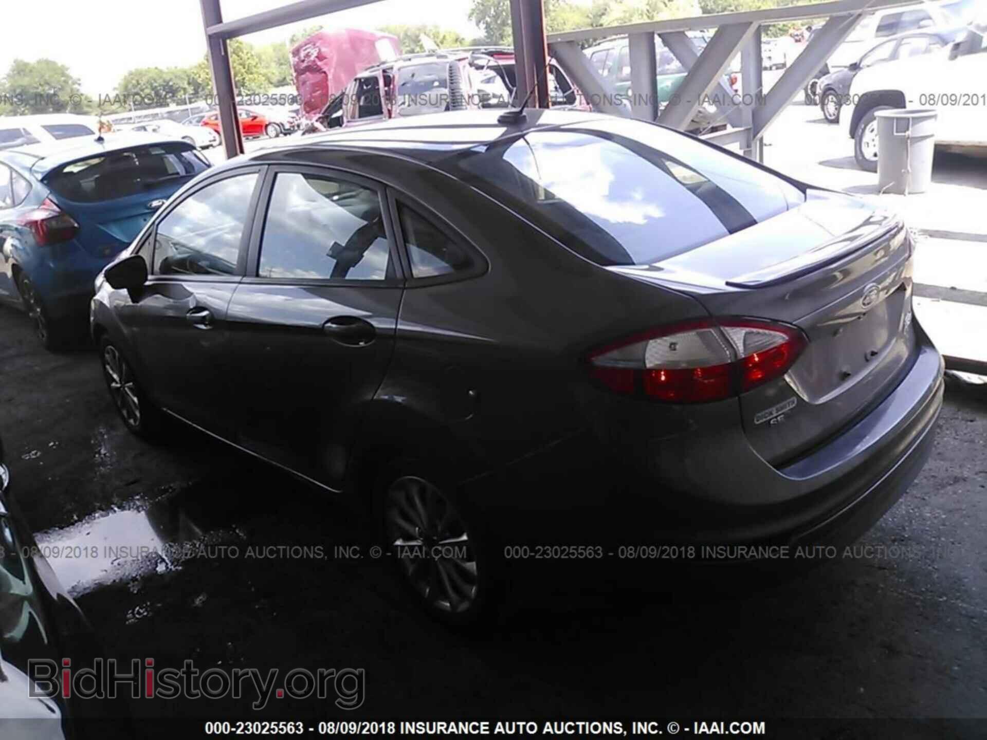 2014 Ford Fiesta - VIN: 3FADP4BJ0EM180505 - Фото 3
