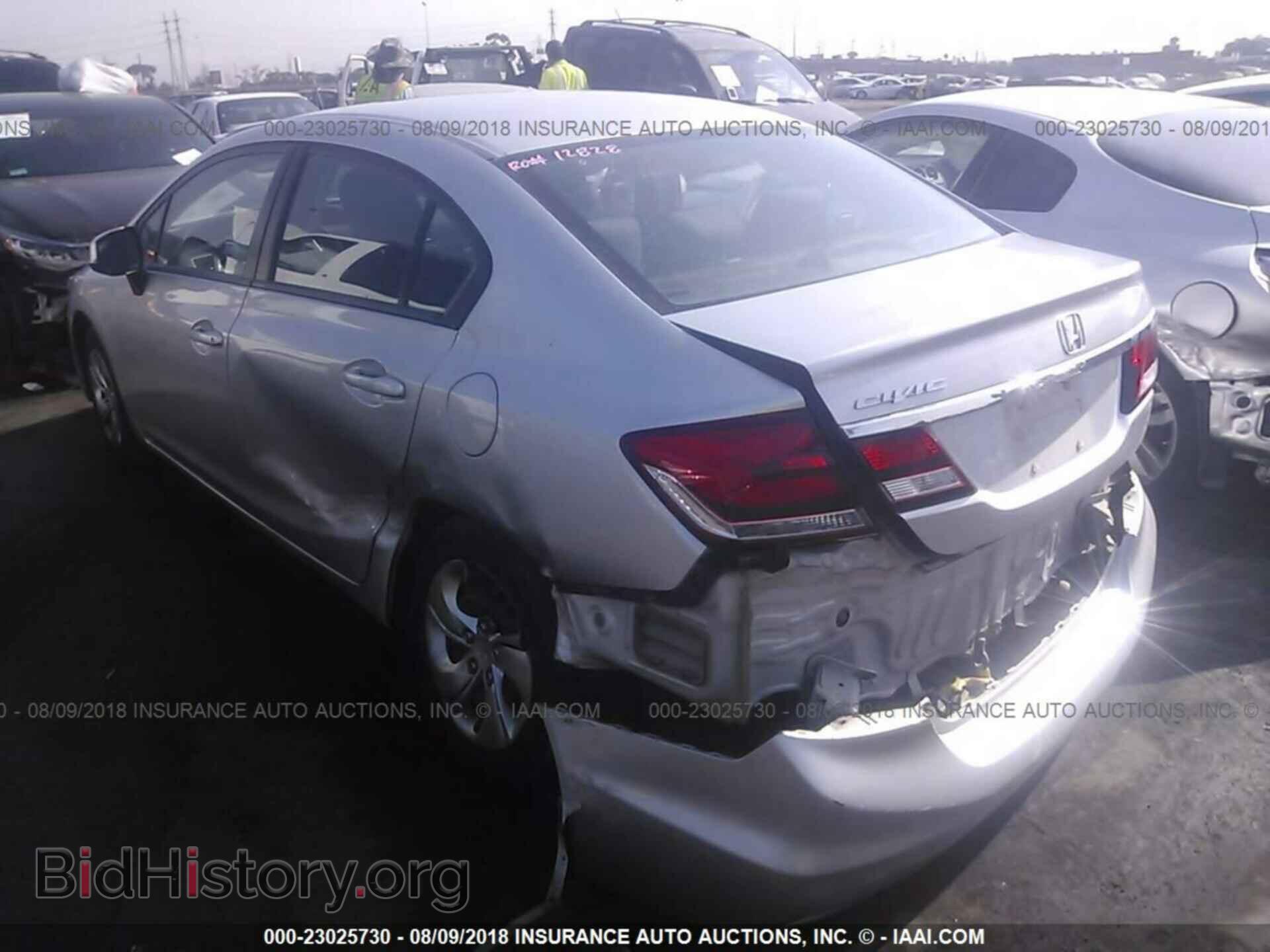2013 Honda Civic - VIN: 19XFB2F52DE293397 - Фото 3