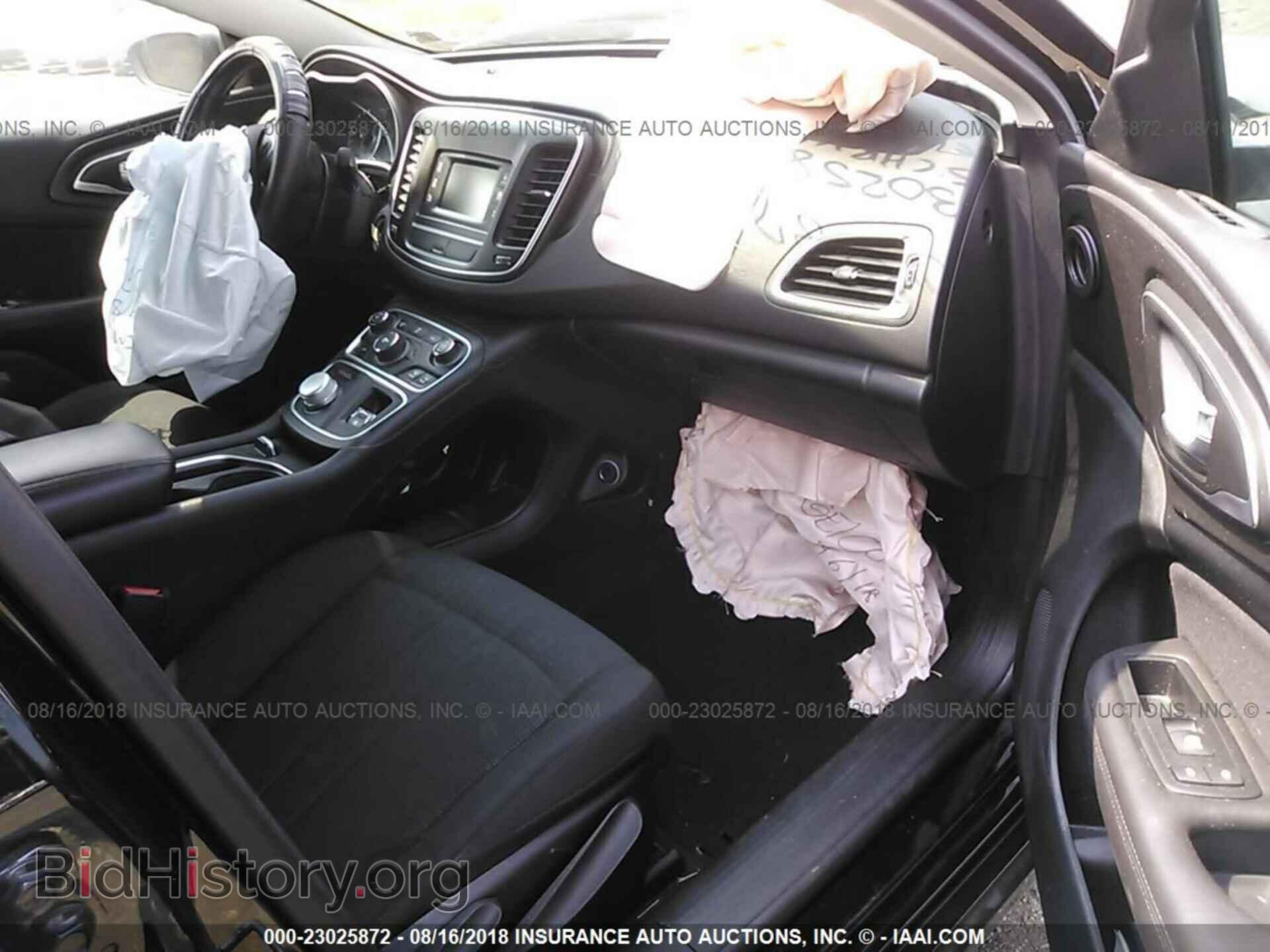 2015 Chrysler 200 - VIN: 1C3CCCAB5FN688213 - Фото 5
