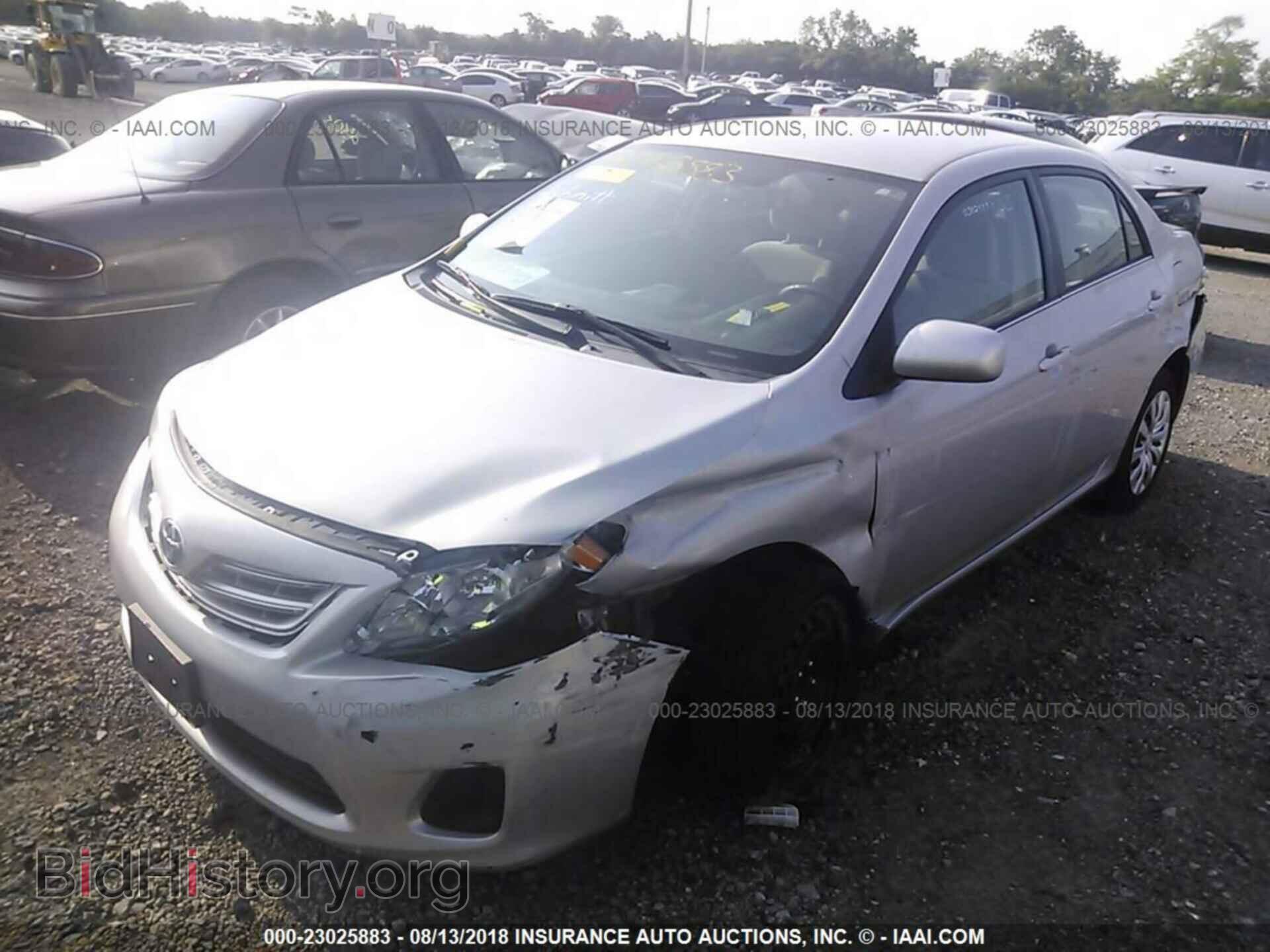 2013 Toyota Corolla - VIN: 2T1BU4EE0DC963579 - Photo 2