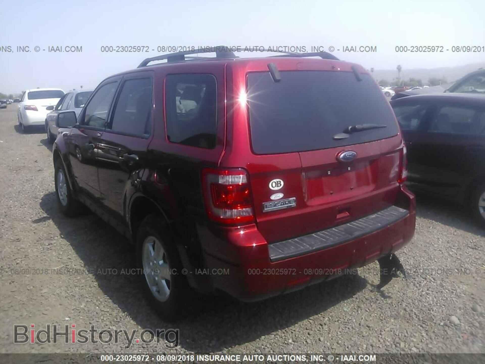 2012 Ford Escape - VIN: 1FMCU0D71CKC26559 - Photo 3
