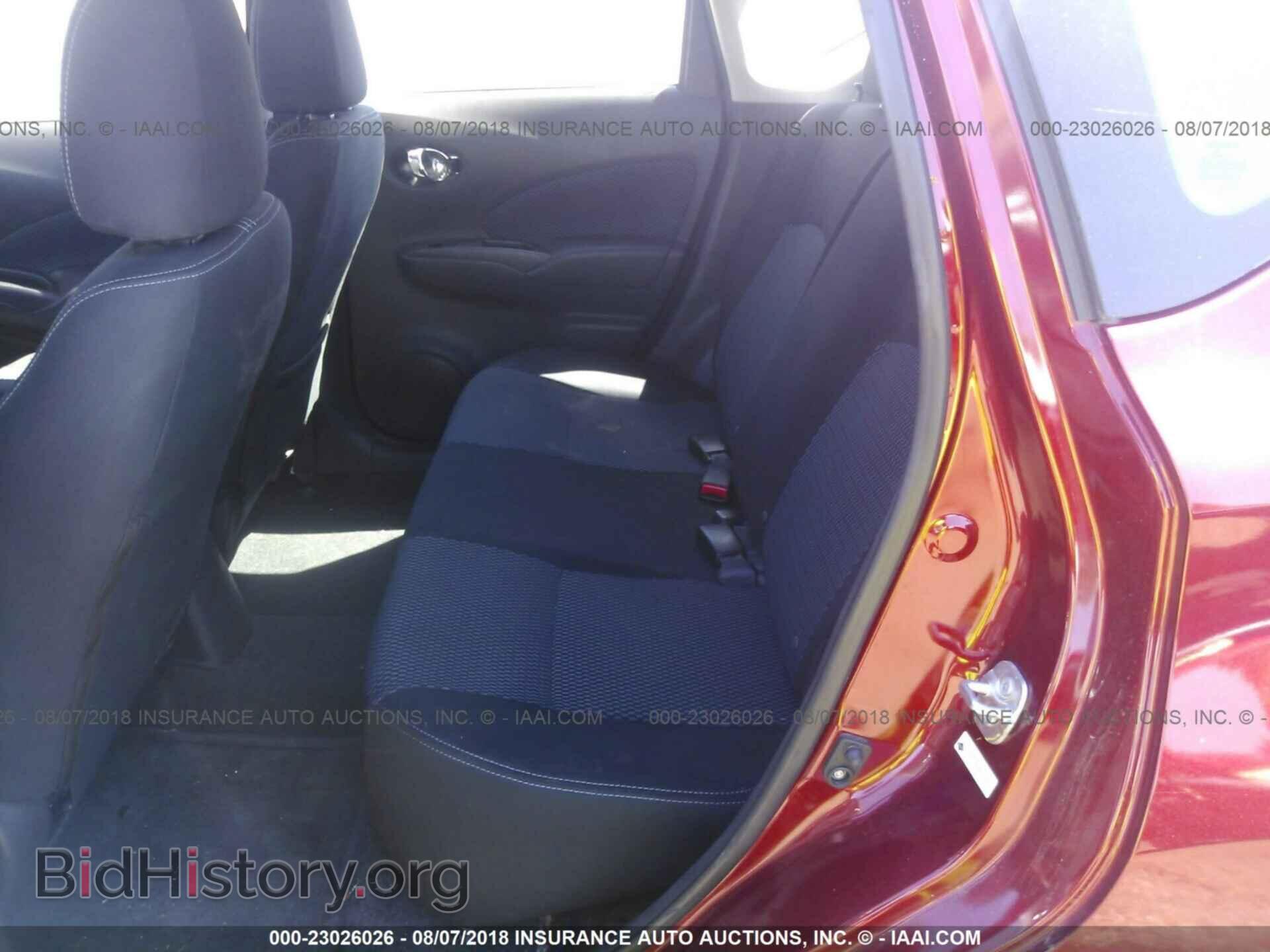 2016 Nissan Versa note - VIN: 3N1CE2CP1GL358372 - Photo 8