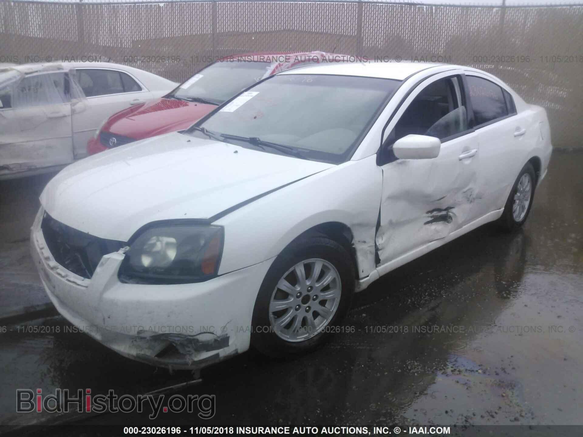 2011 Mitsubishi Galant - VIN: 4A32B2FF0BE016163 - Фото 2