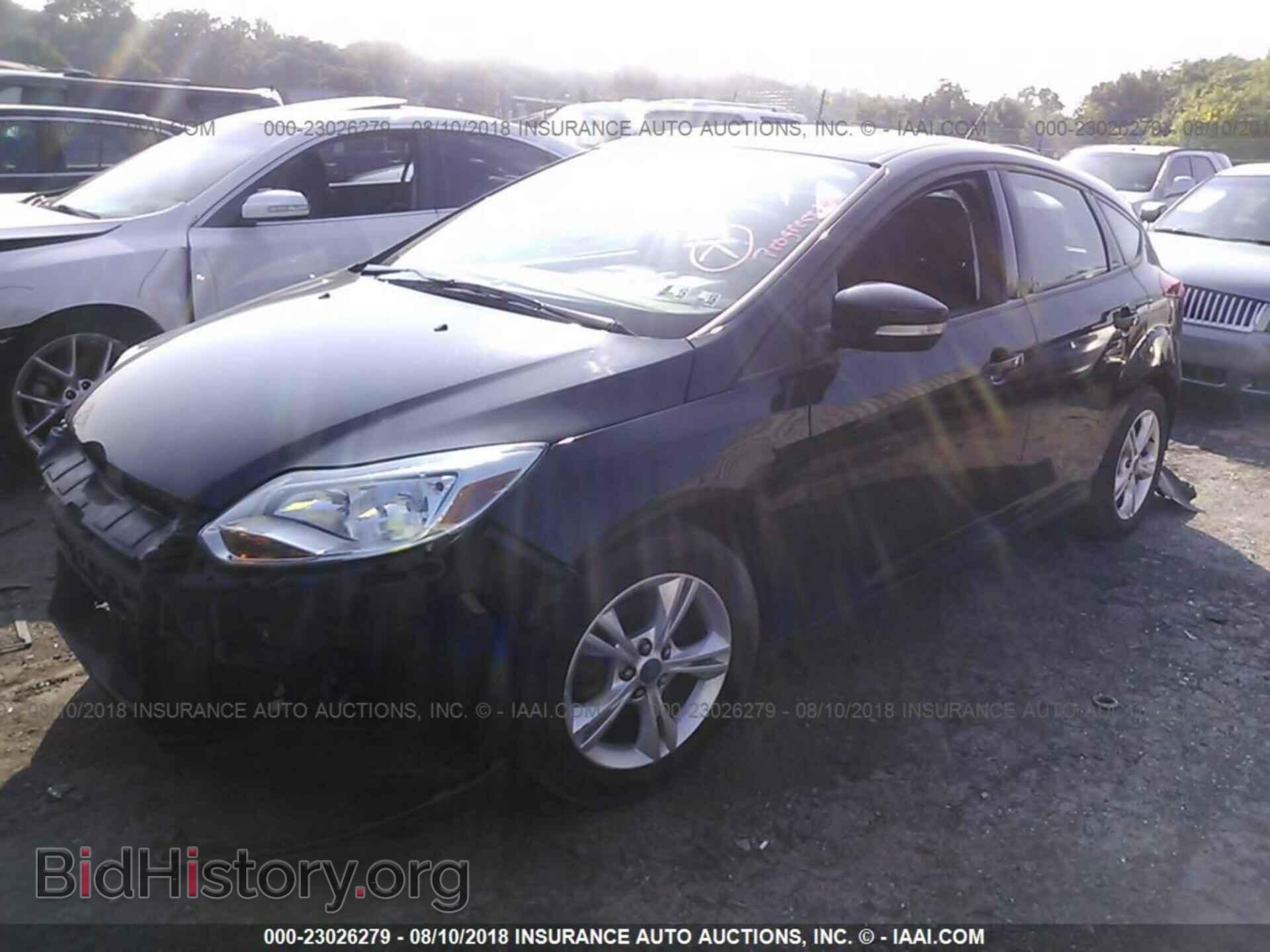 2013 Ford Focus - VIN: 1FADP3K21DL230329 - Фото 2