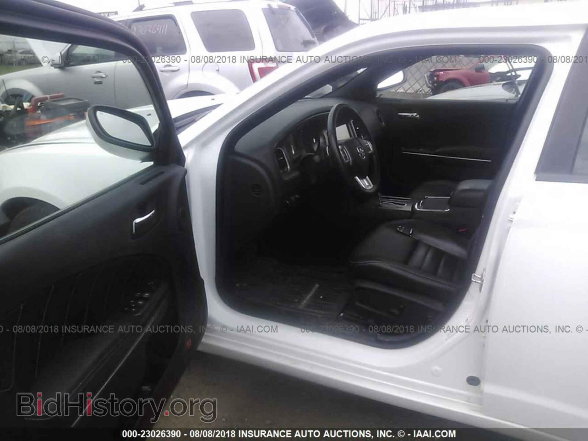 2013 Dodge Charger - VIN: 2C3CDXCT0DH738337 - Photo 5