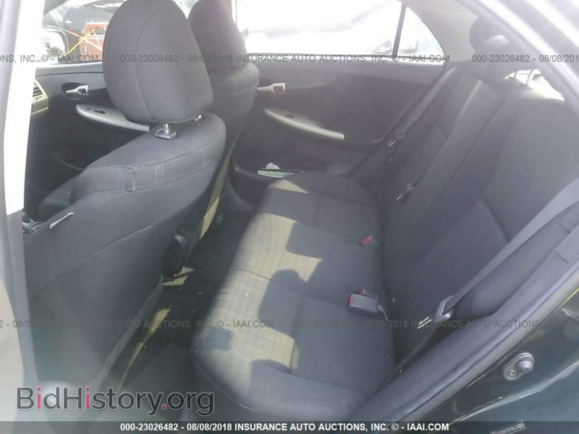 2011 Toyota Corolla - VIN: 2T1BU4EEXBC633171 - Фото 8
