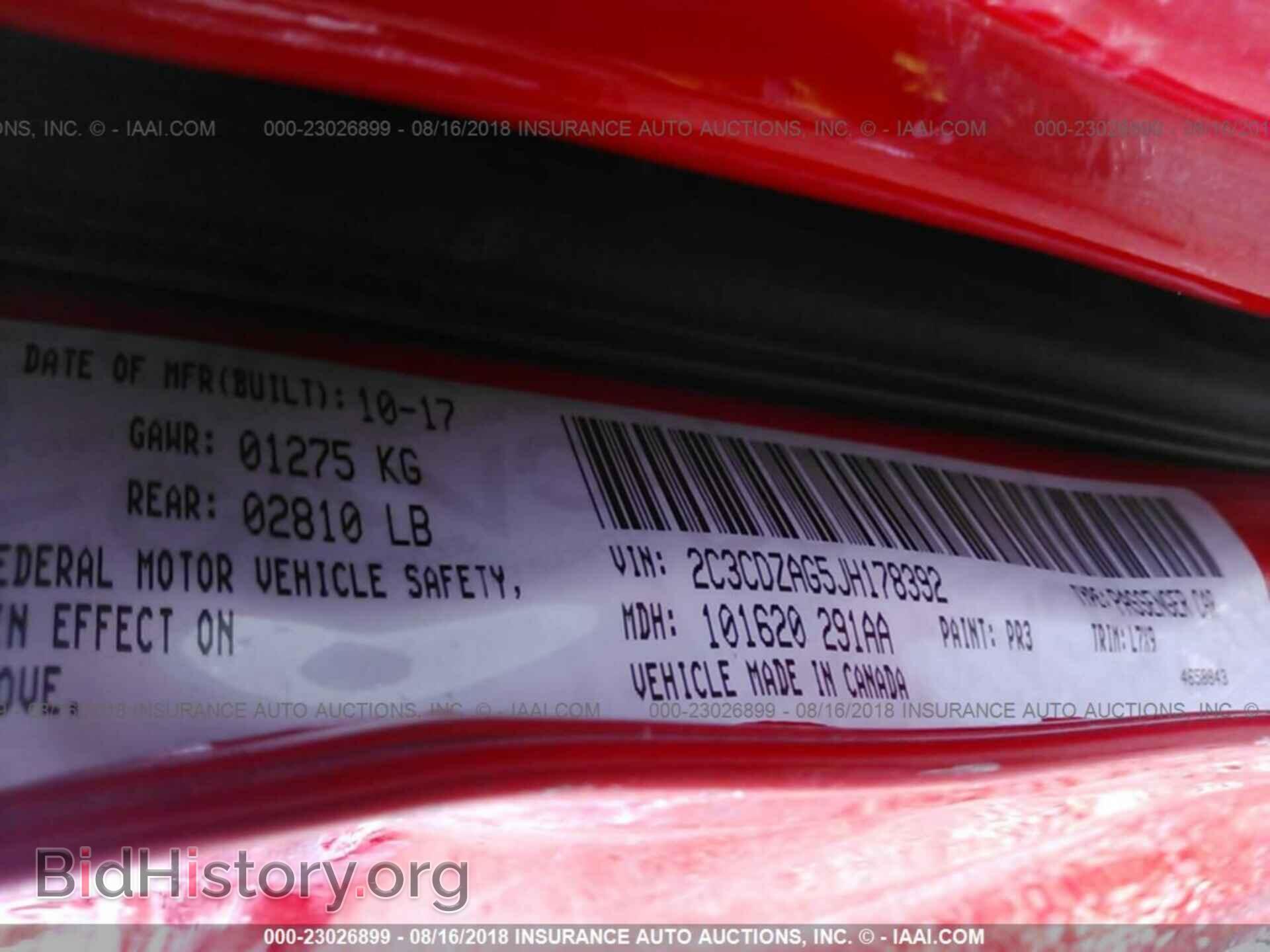 2018 Dodge Challenger - VIN: 2C3CDZAG5JH178392 - Photo 9