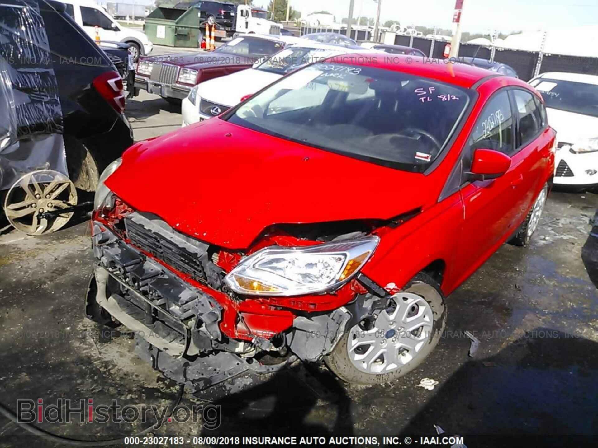 2012 Ford Focus - VIN: 1FAHP3K29CL284073 - Photo 2