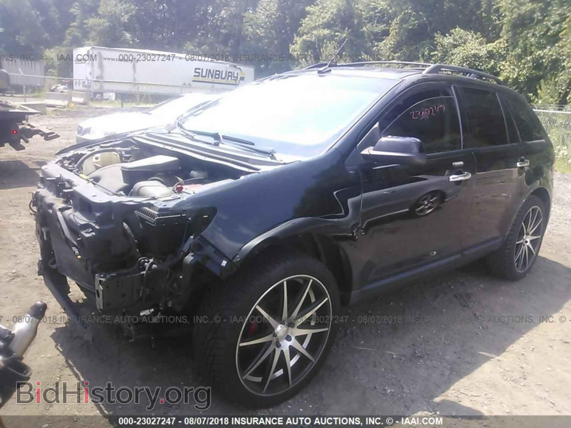 2011 Ford Edge - VIN: 2FMDK3JC7BBB68804 - Photo 2