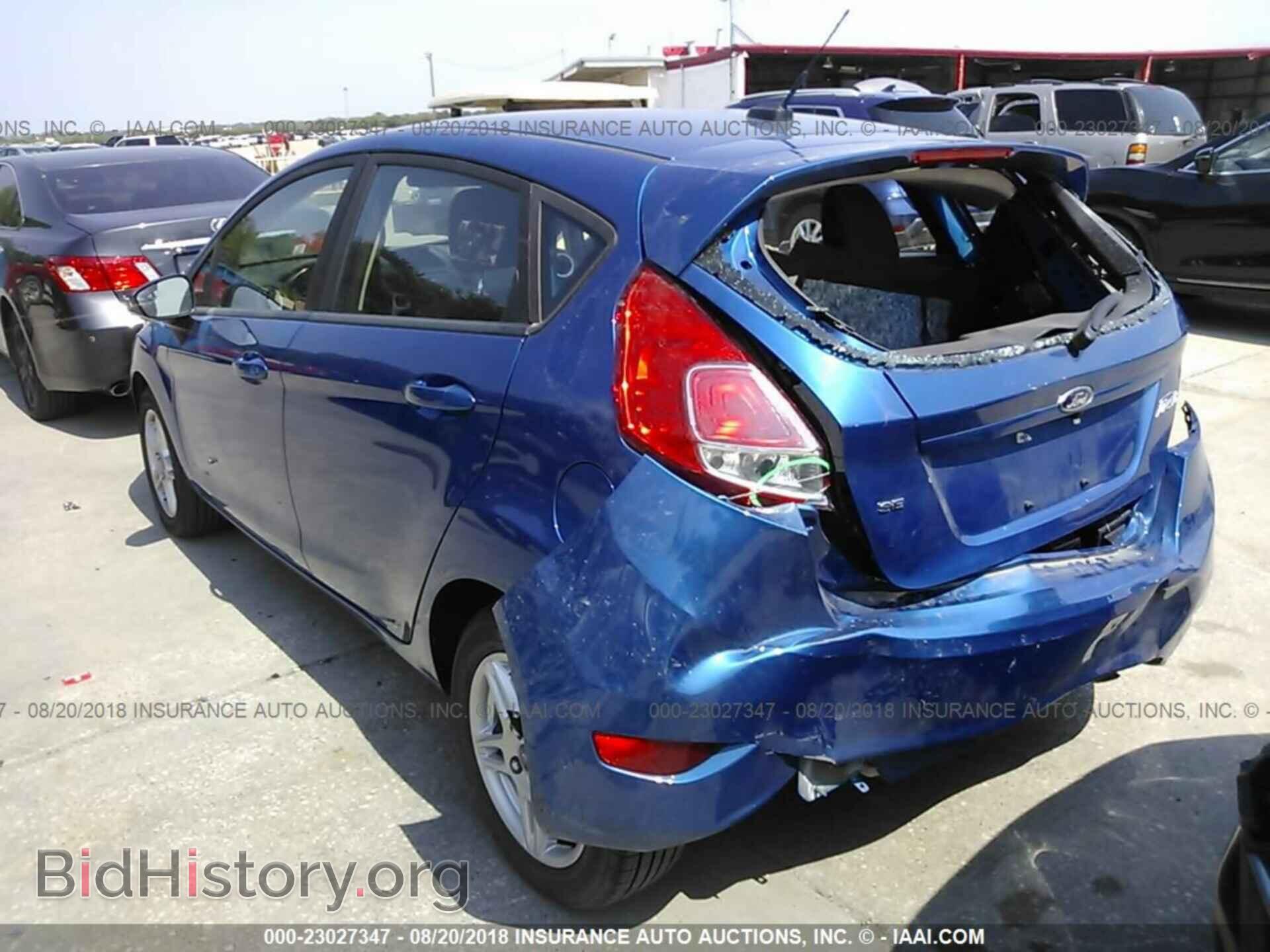 2018 Ford Fiesta - VIN: 3FADP4EJ0JM122643 - Фото 3