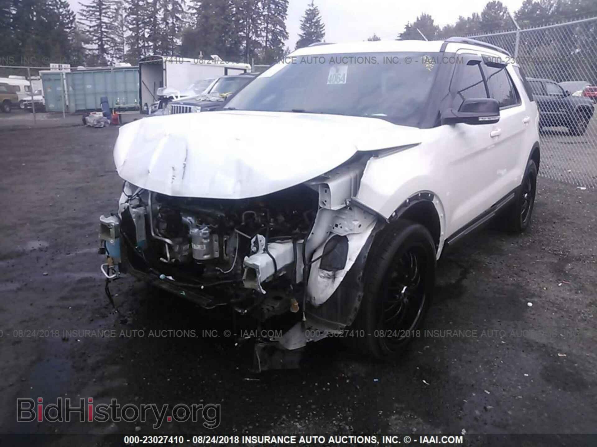 2017 Ford Explorer - VIN: 1FM5K8D8XHGD04949 - Photo 2