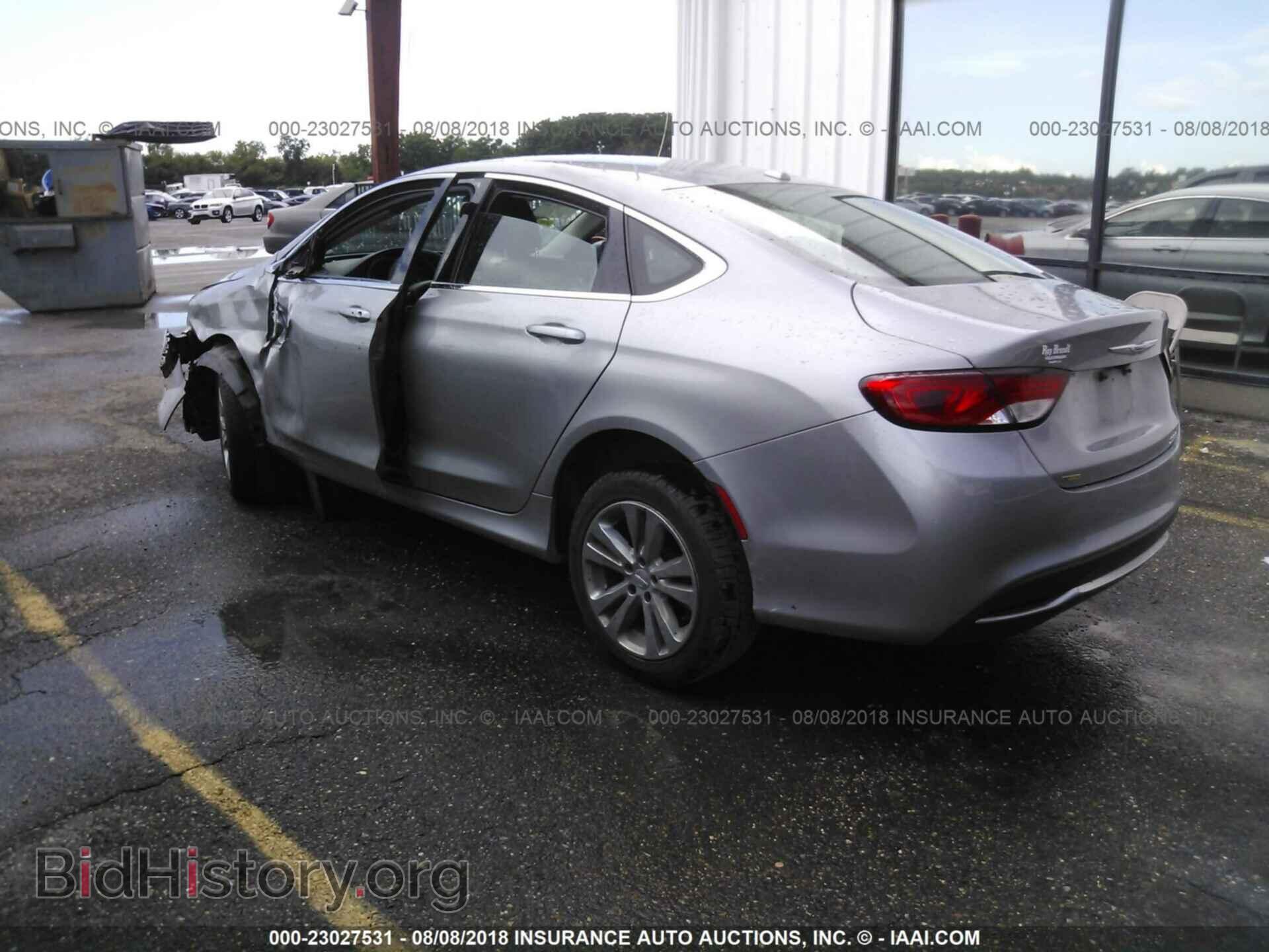 2015 Chrysler 200 - VIN: 1C3CCCAB2FN640023 - Photo 3