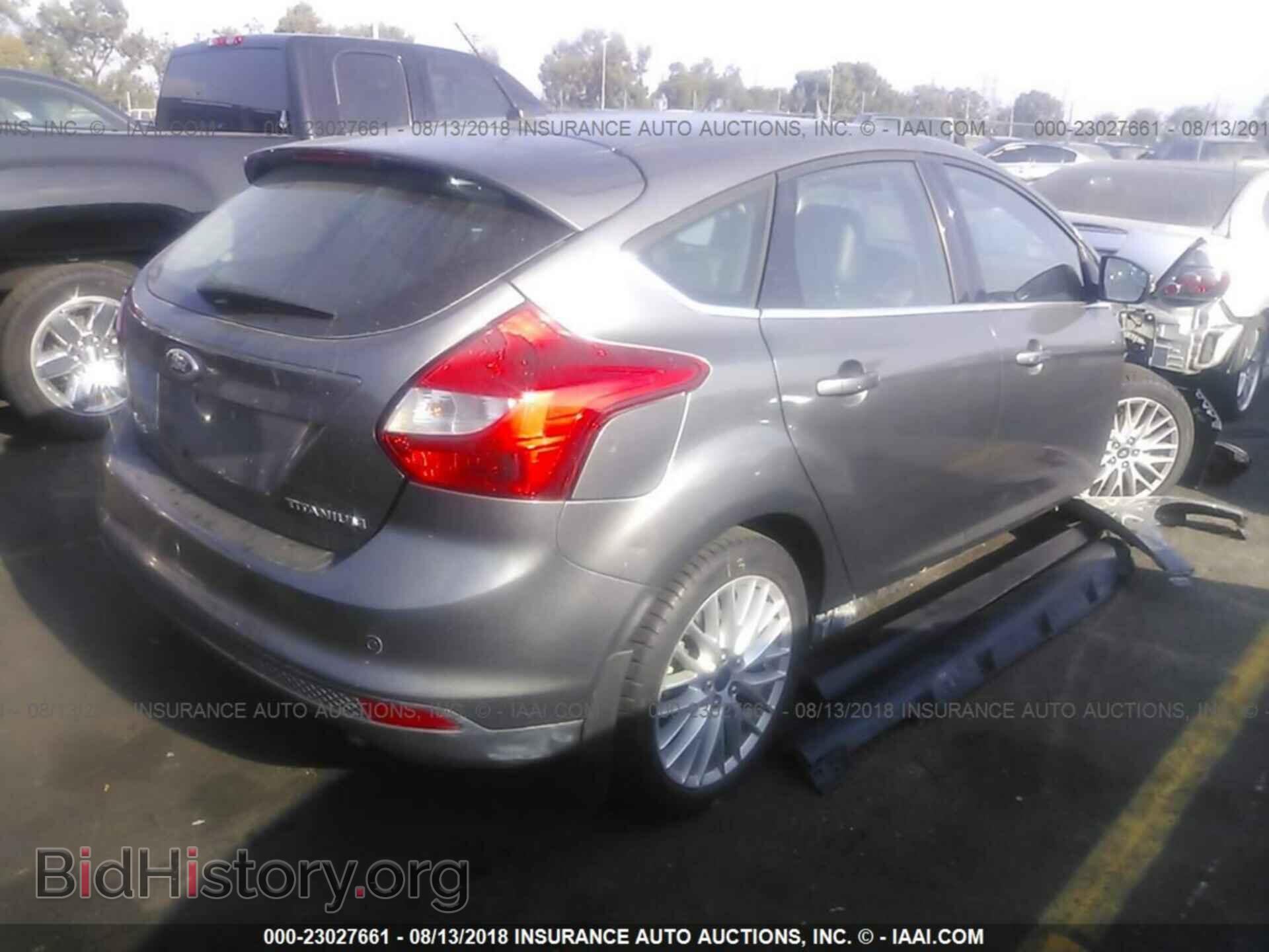 2014 Ford Focus - VIN: 1FADP3N2XEL110834 - Photo 4
