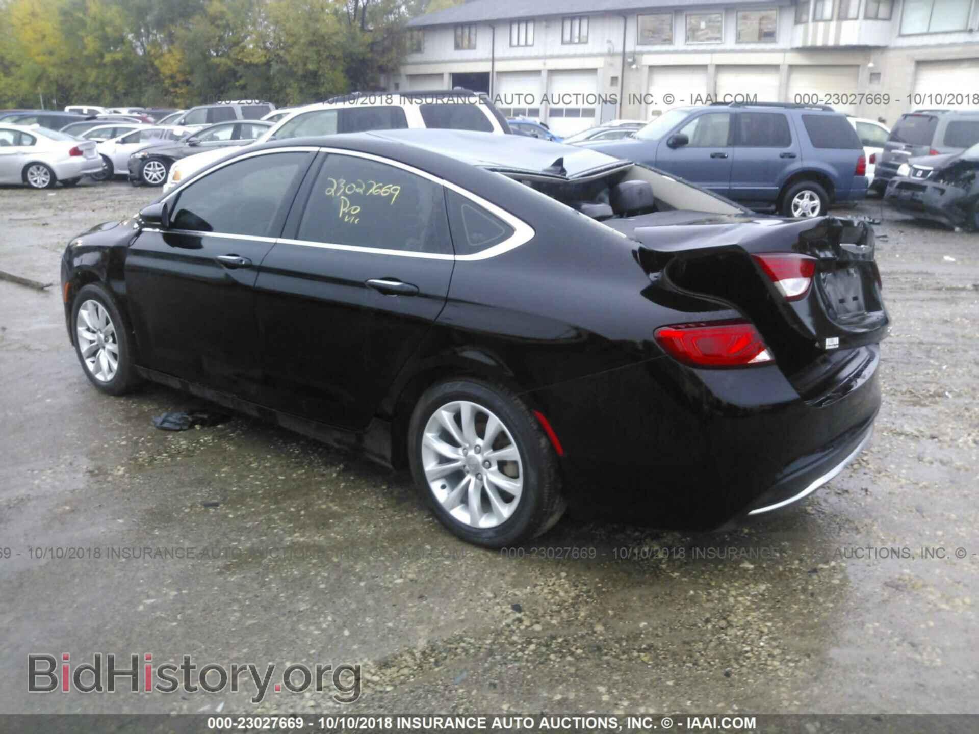 2015 Chrysler 200 - VIN: 1C3CCCCB8FN501009 - Photo 3