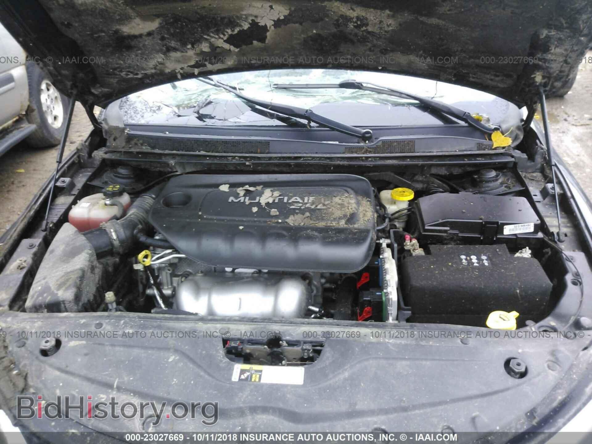 2015 Chrysler 200 - VIN: 1C3CCCCB8FN501009 - Photo 10