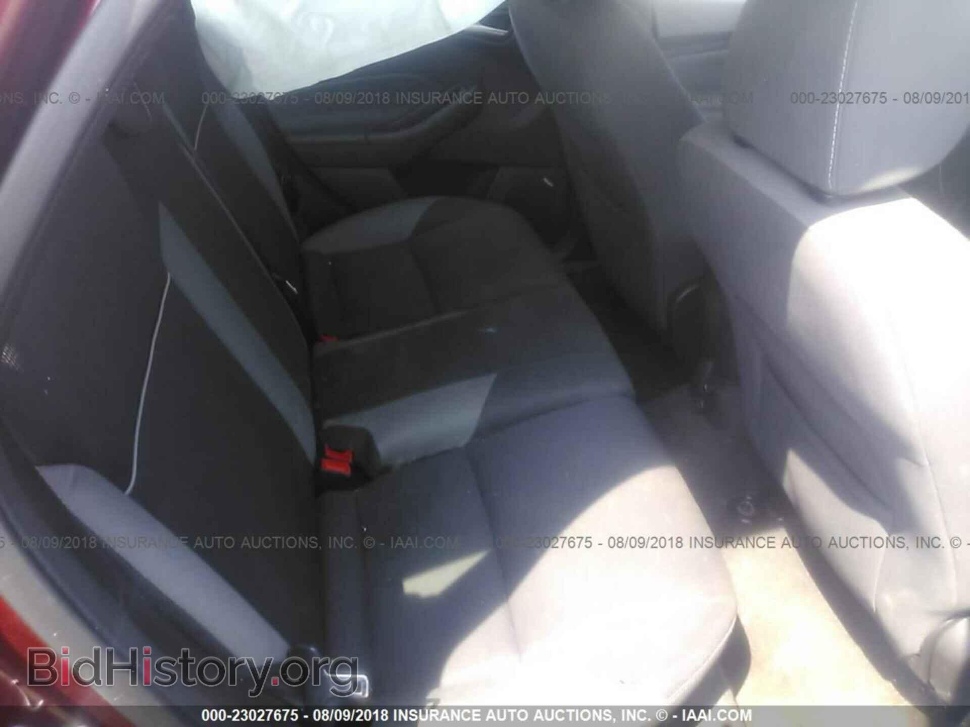 2014 Ford Focus - VIN: 1FADP3K27EL166556 - Photo 8