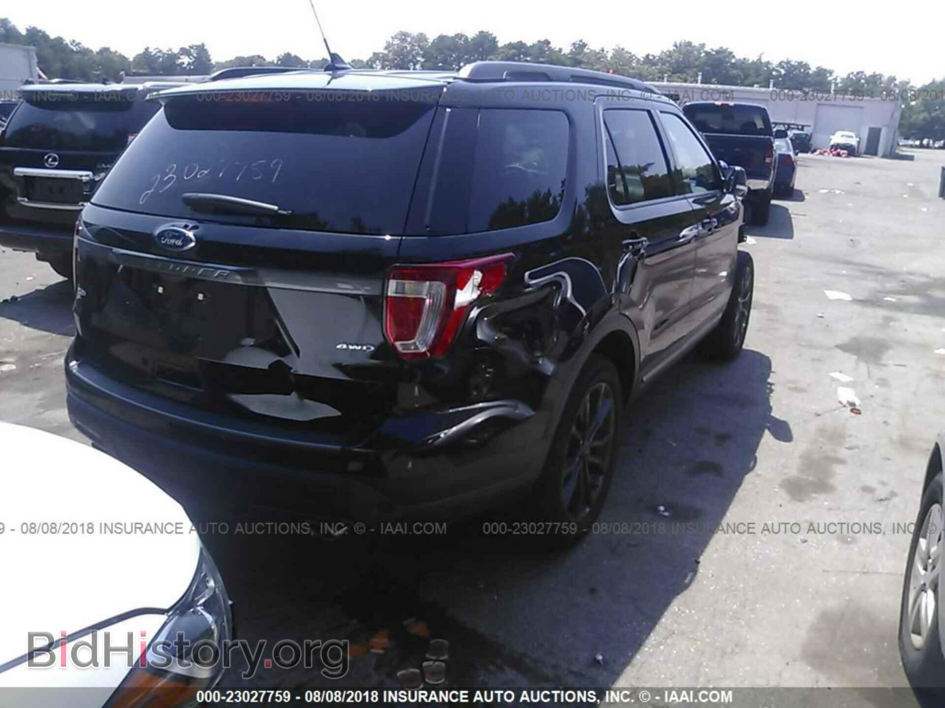 2018 Ford Explorer - VIN: 1FM5K8D87JGA75149 - Фото 4