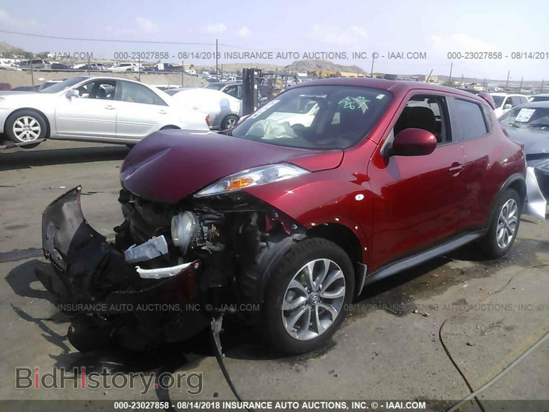 2012 Nissan Juke - VIN: JN8AF5MR2CT113870 - Фото 2