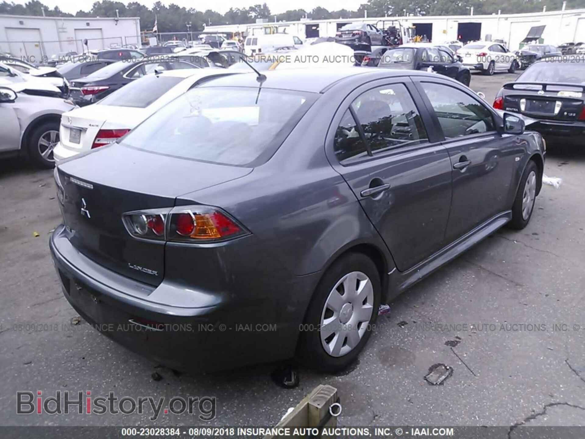 2011 Mitsubishi Lancer - VIN: JA32U2FU1BU000599 - Фото 4