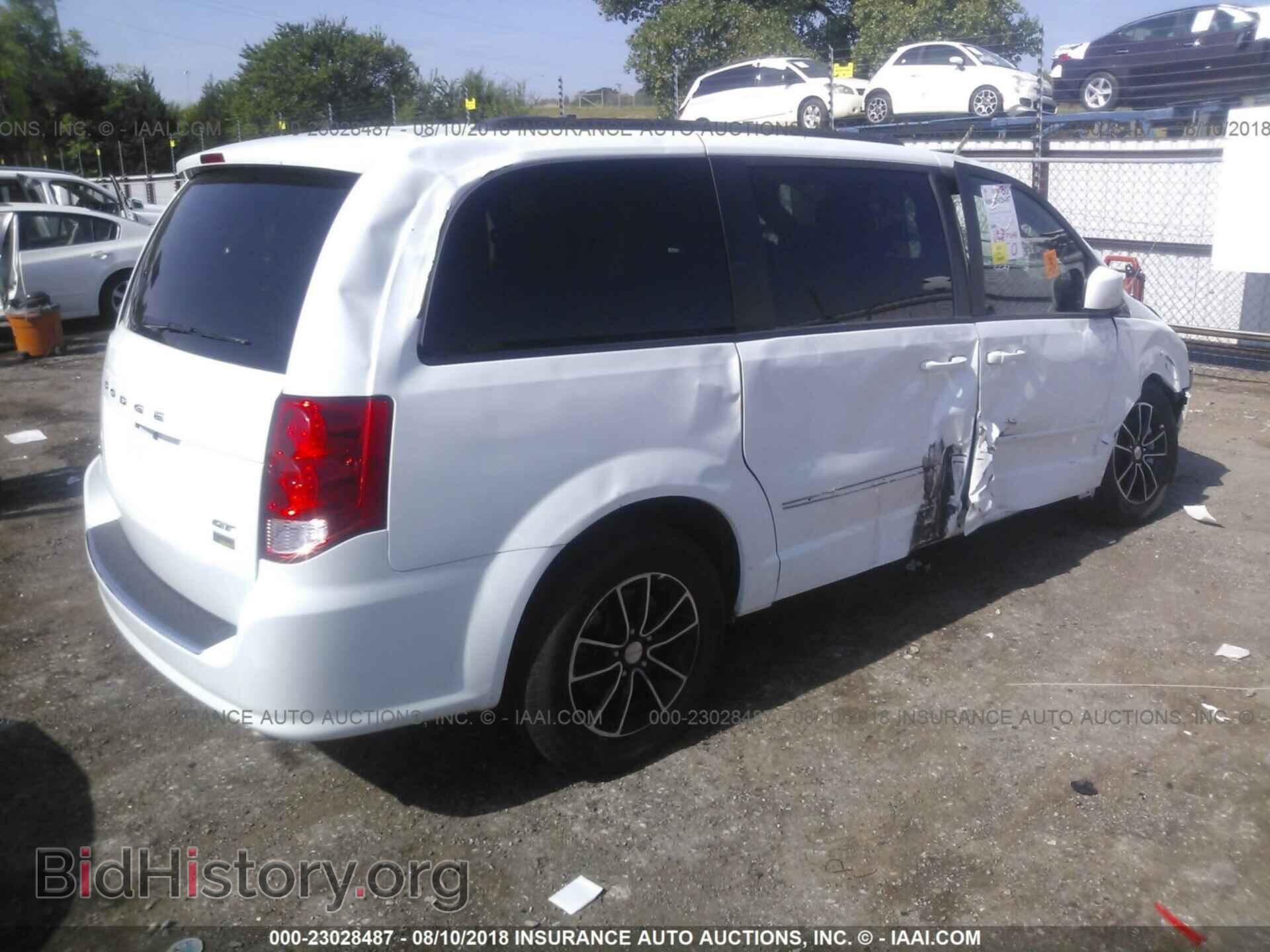 2017 Dodge Grand caravan - VIN: 2C4RDGEG4HR814938 - Фото 4