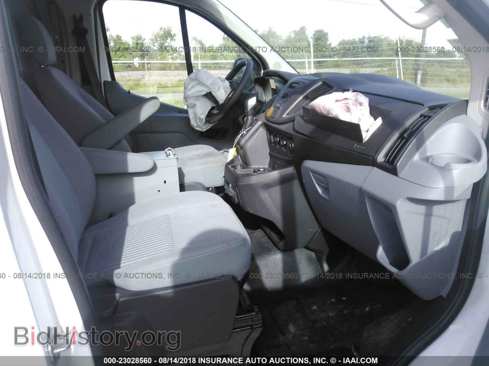 2017 Ford Transit - VIN: 1FTYR2YM7HKB54927 - Photo 5