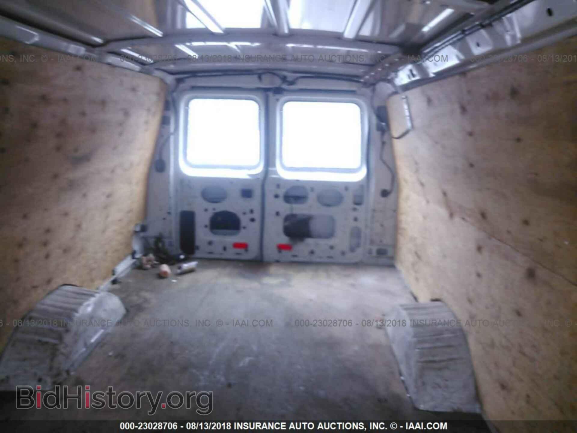 2014 Ford Econoline - VIN: 1FTNS2EW9EDA77295 - Фото 8