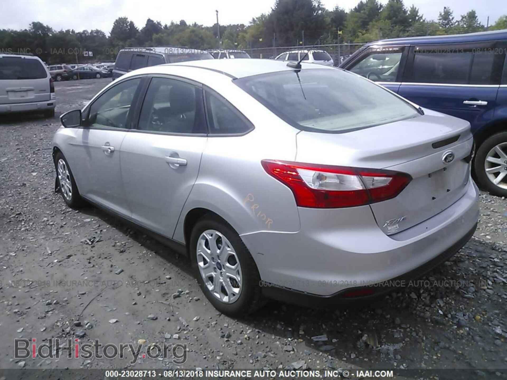 2012 Ford Focus - VIN: 1FAHP3F22CL326898 - Фото 3
