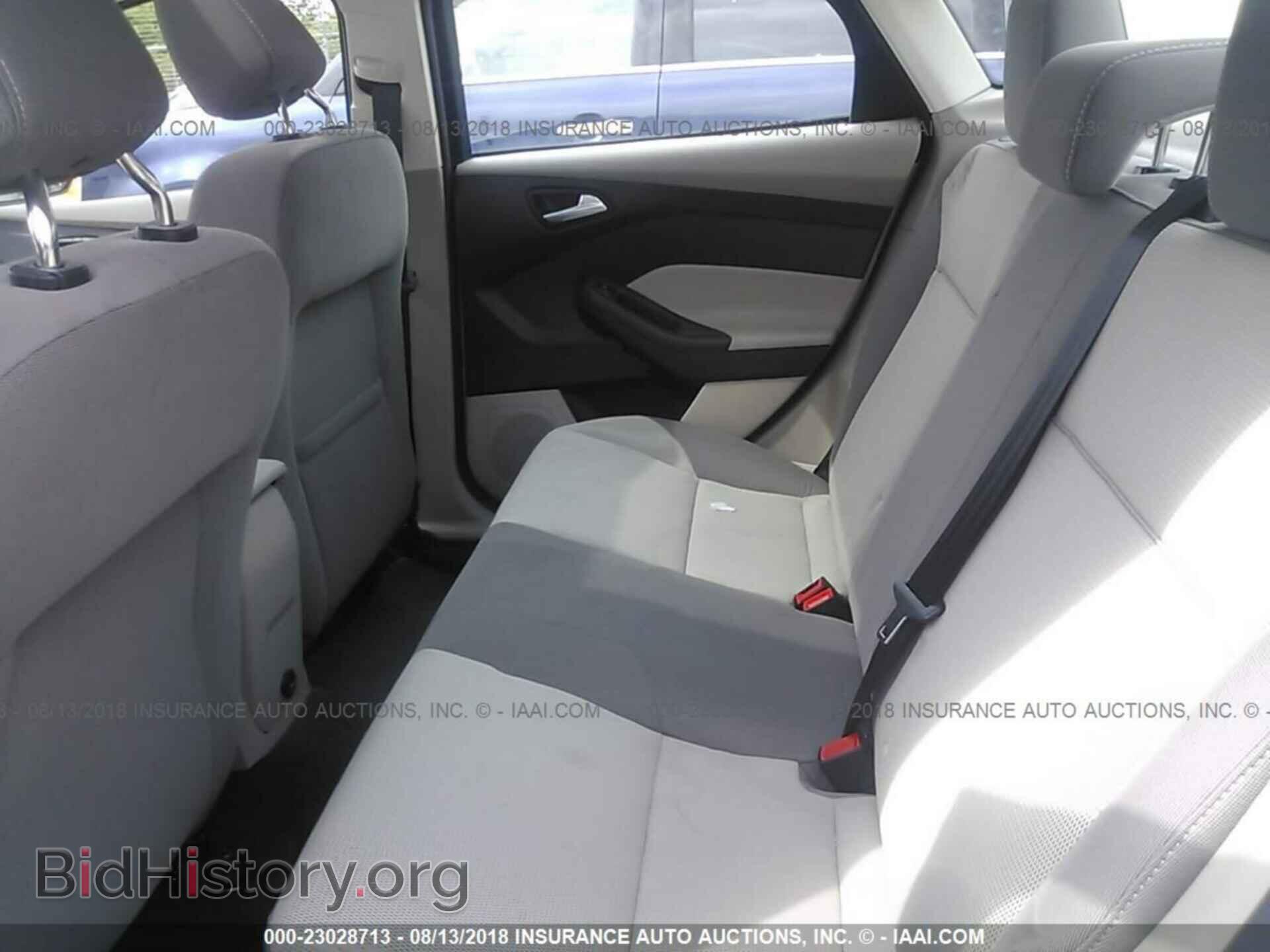 2012 Ford Focus - VIN: 1FAHP3F22CL326898 - Фото 8
