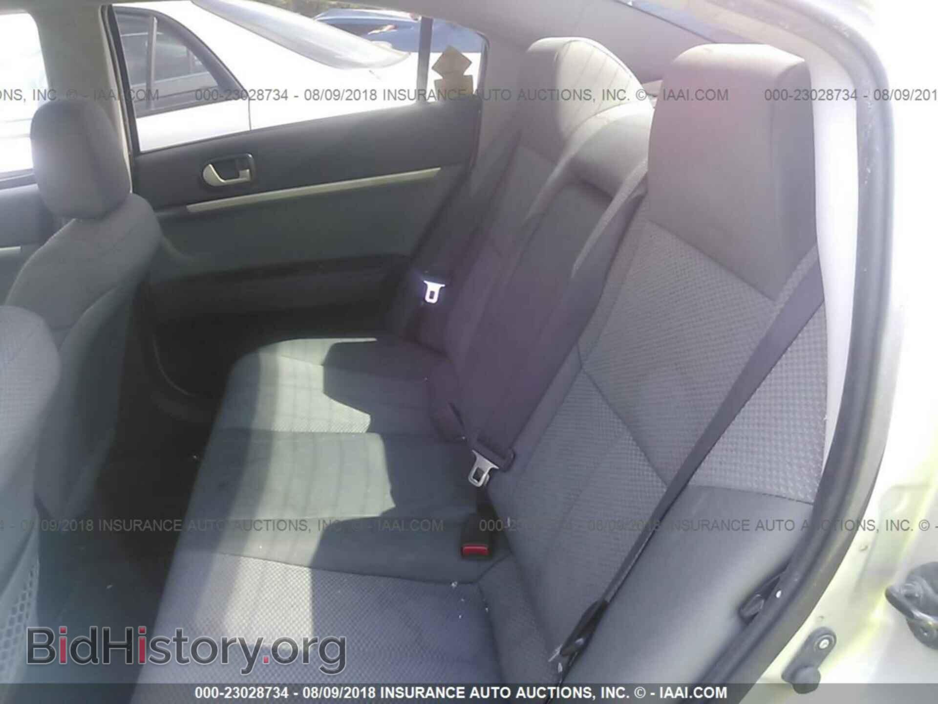 2011 Mitsubishi Galant - VIN: 4A32B2FF8BE020428 - Фото 8