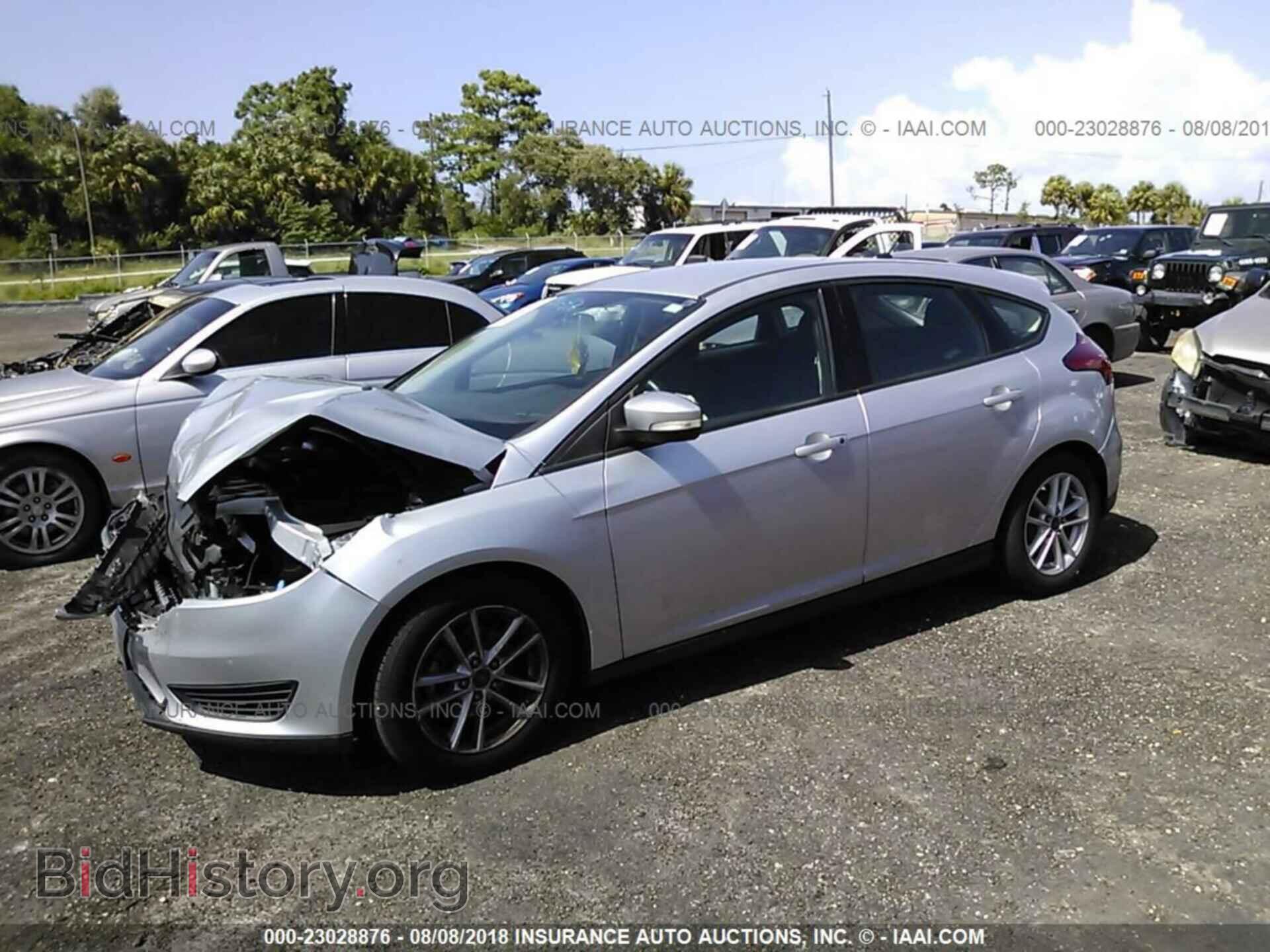 2015 Ford Focus - VIN: 1FADP3K26FL222701 - Фото 2