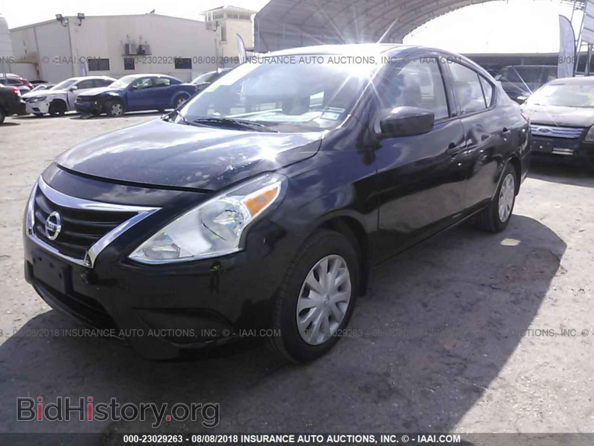 2016 Nissan Versa - VIN: 3N1CN7AP7GL907377 - Фото 2