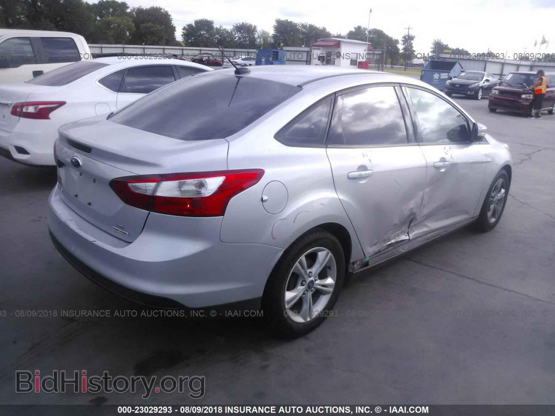 2013 Ford Focus - VIN: 1FADP3F20DL131494 - Photo 4