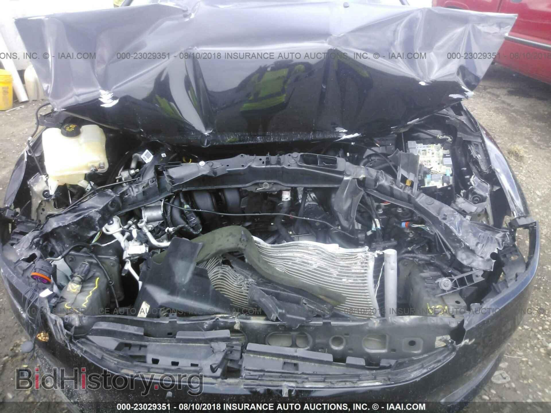 2016 Ford Focus - VIN: 1FADP3E26GL249538 - Photo 6