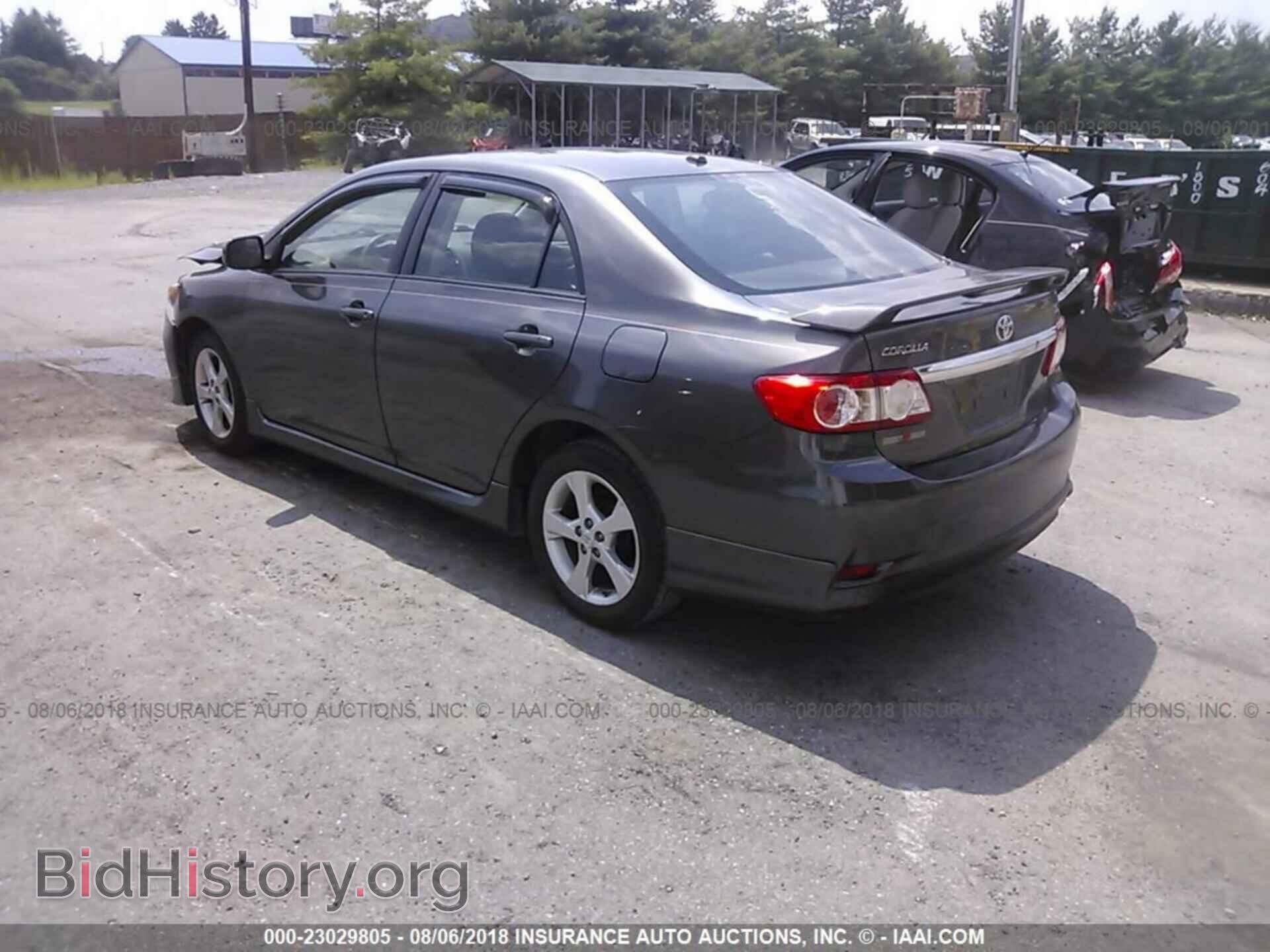 2011 Toyota Corolla - VIN: 2T1BU4EEXBC561792 - Photo 3