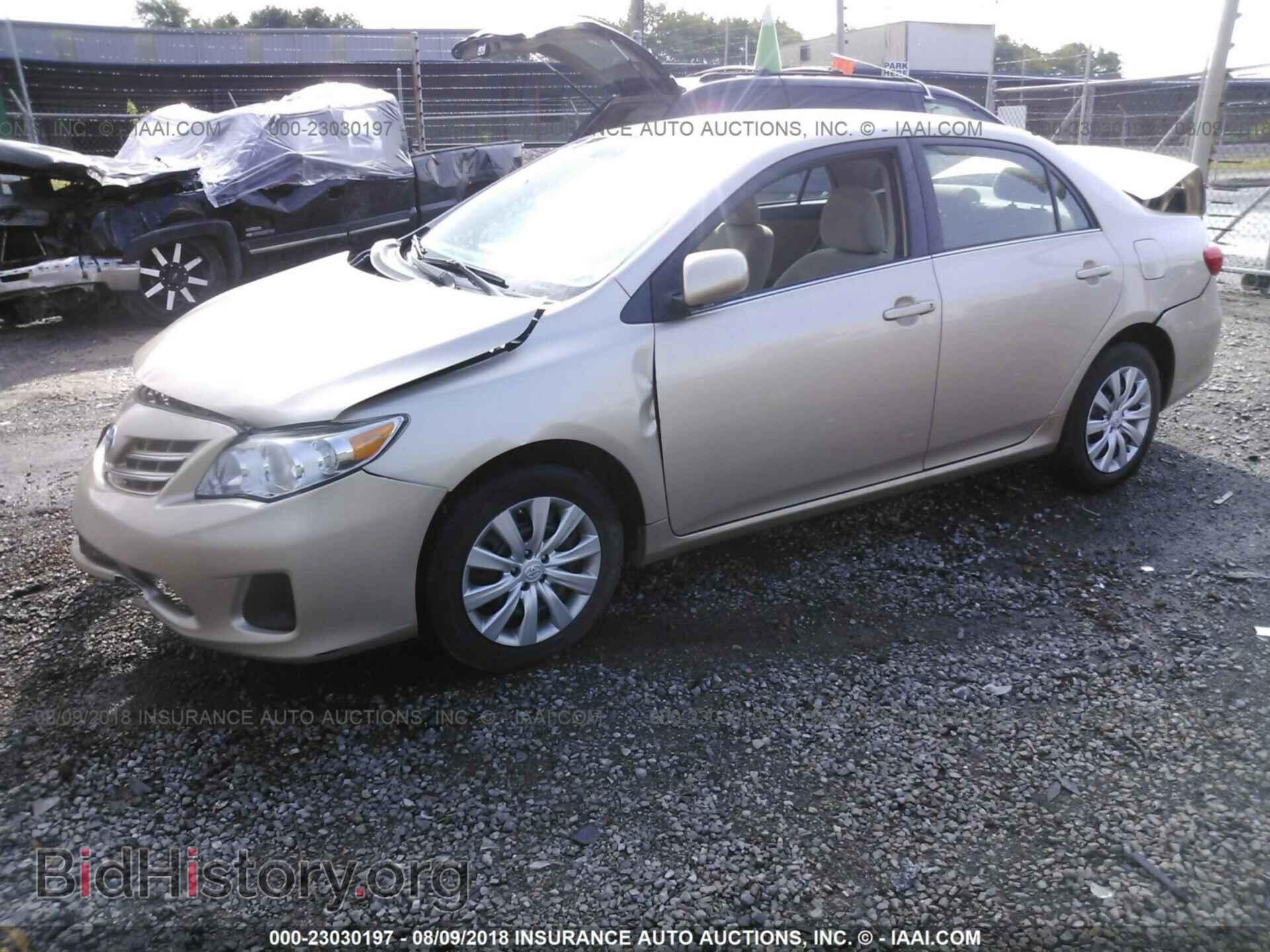 2013 Toyota Corolla - VIN: 5YFBU4EEXDP090424 - Фото 2