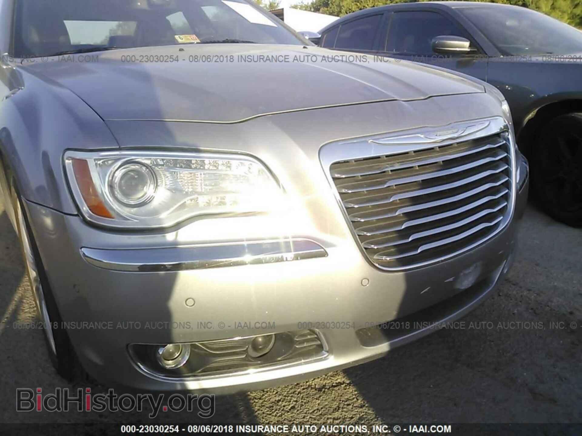 2011 Chrysler 300c - VIN: 2C3CK6CT7BH573805 - Фото 6