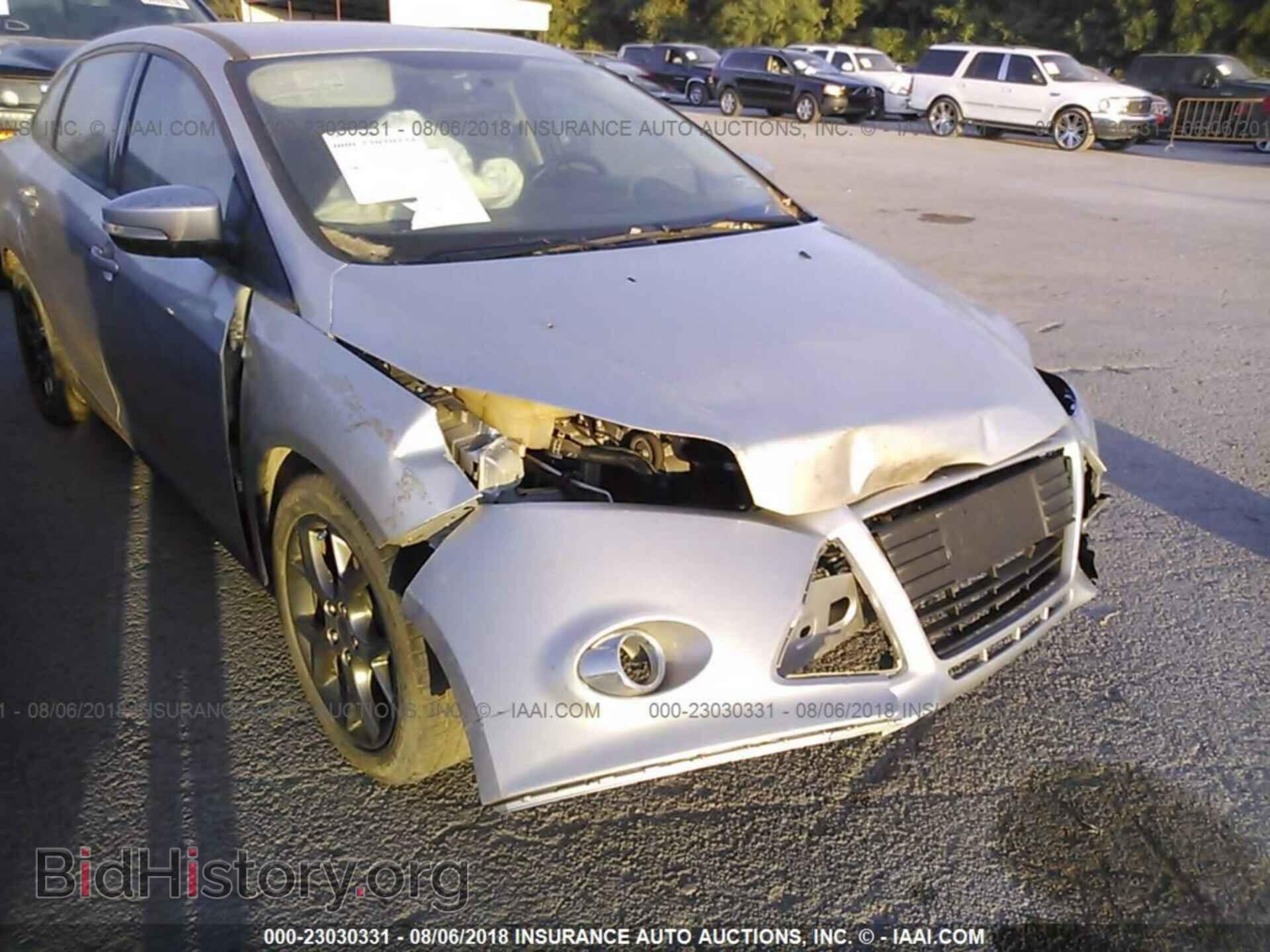 2014 Ford Focus - VIN: 1FADP3F25EL137888 - Photo 6