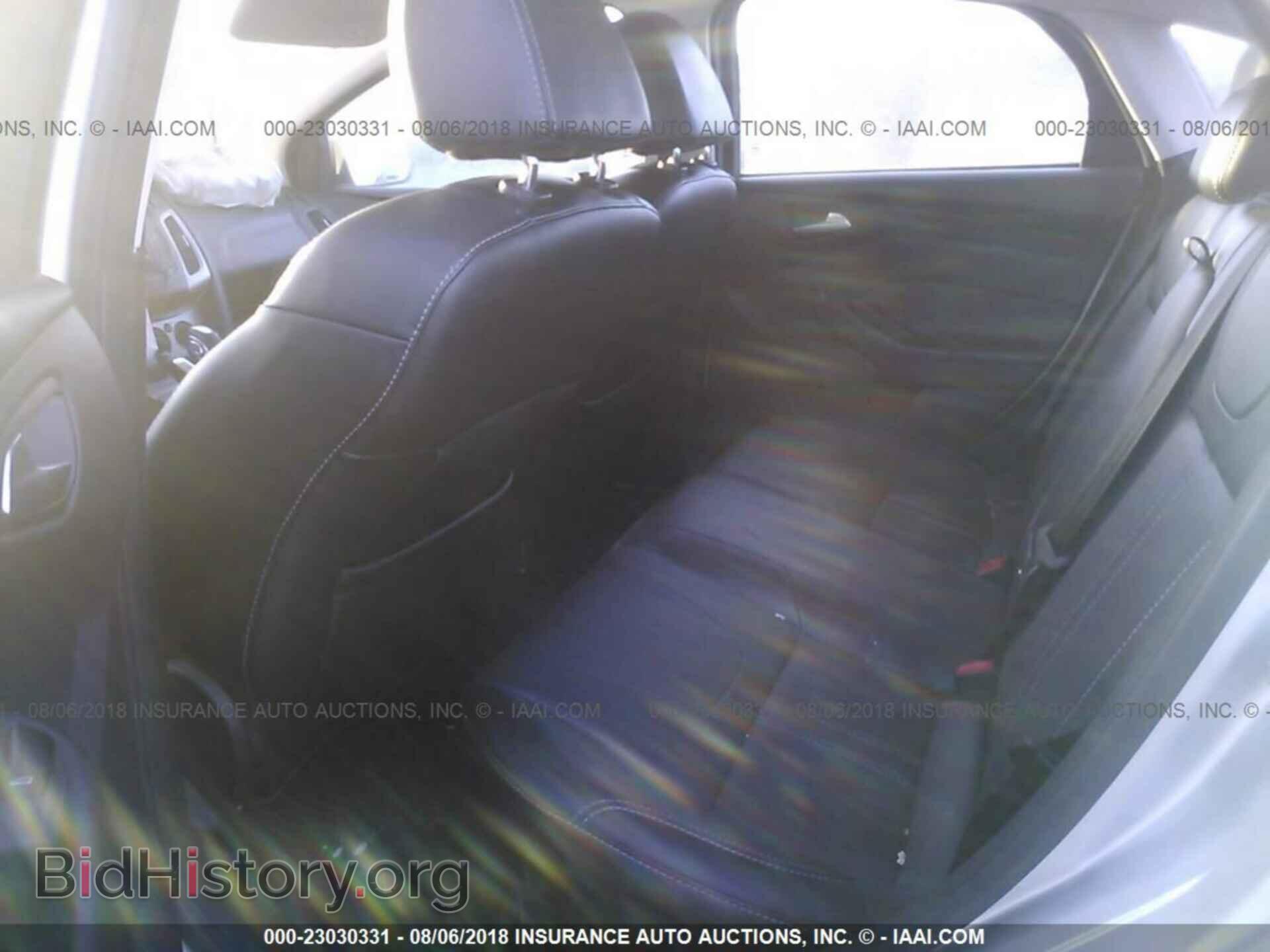 2014 Ford Focus - VIN: 1FADP3F25EL137888 - Photo 8