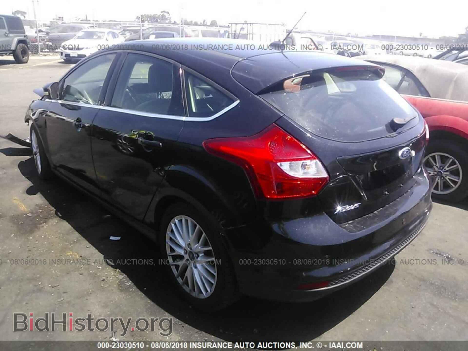 2012 Ford Focus - VIN: 1FAHP3M27CL331212 - Photo 3