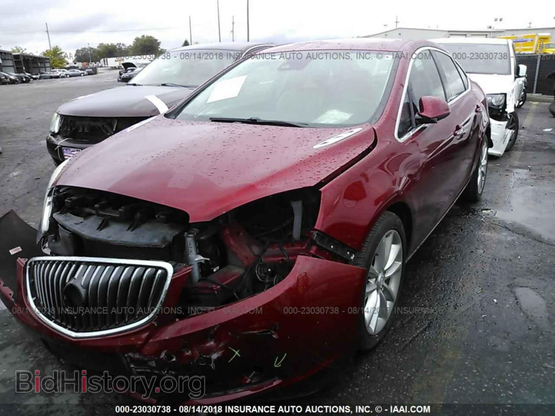 2014 Buick Verano - VIN: 1G4PR5SK3E4237254 - Фото 2