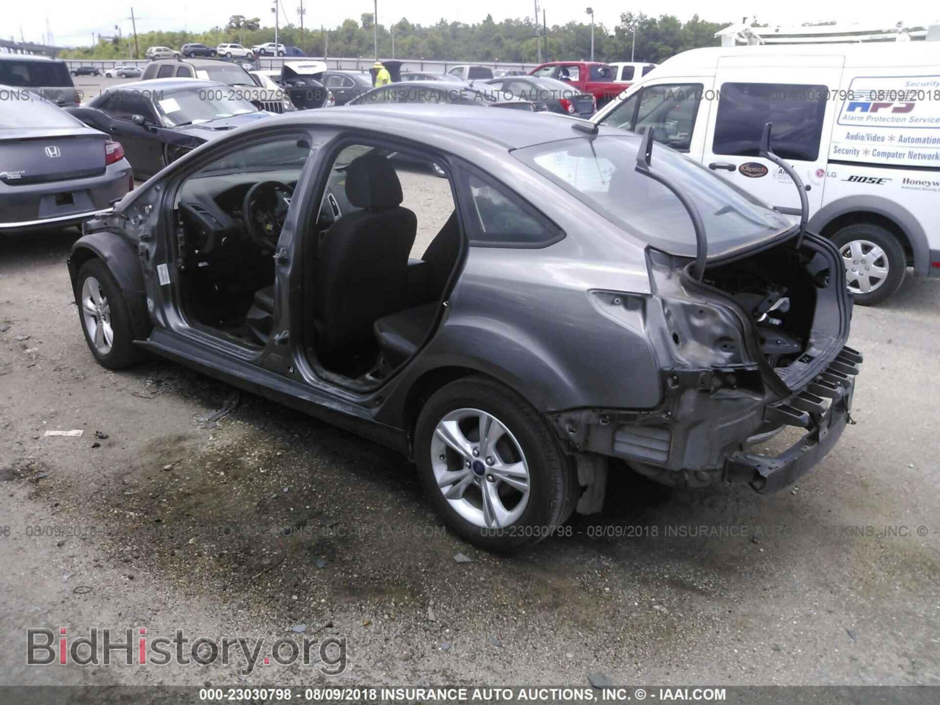 2013 Ford Focus - VIN: 1FADP3F25DL369244 - Photo 3