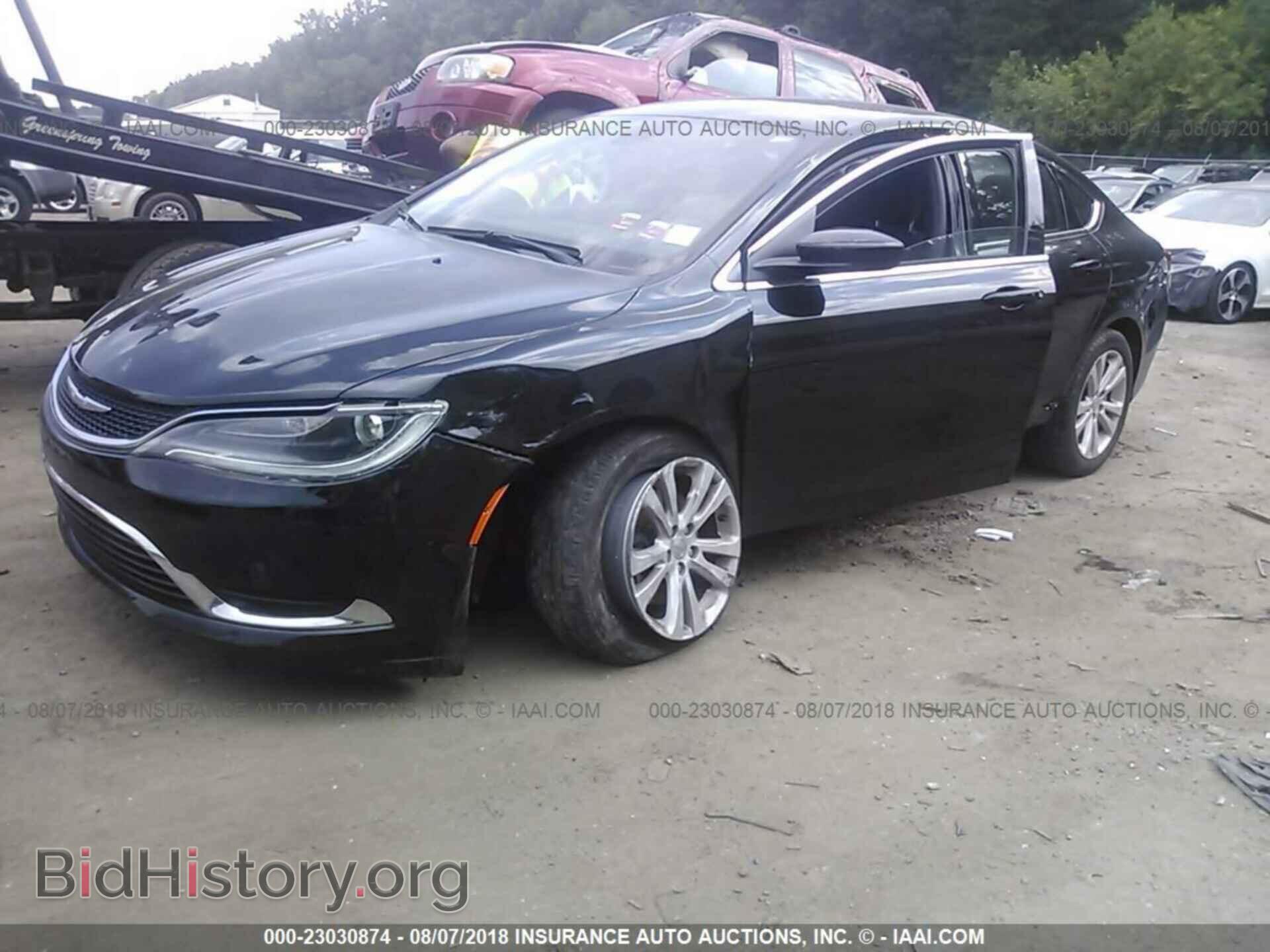 2016 Chrysler 200 - VIN: 1C3CCCAB3GN123766 - Photo 2