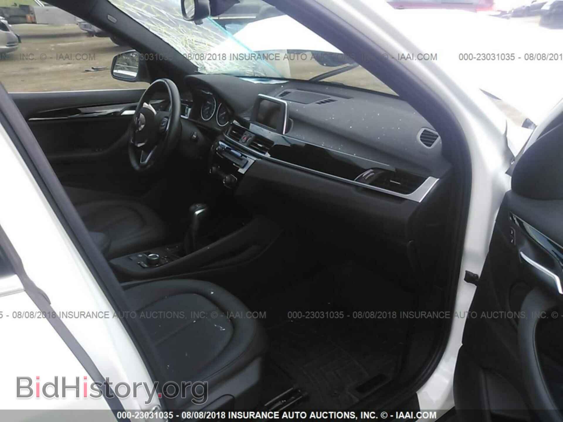 2017 Bmw X1 - VIN: WBXHT3C35H5F70646 - Фото 5
