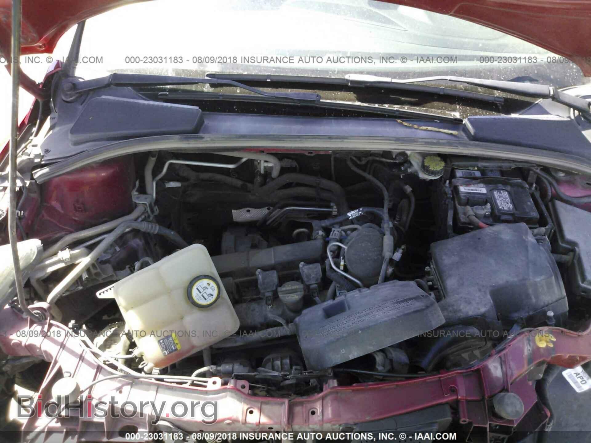 2012 Ford Focus - VIN: 1FAHP3J26CL312462 - Photo 10