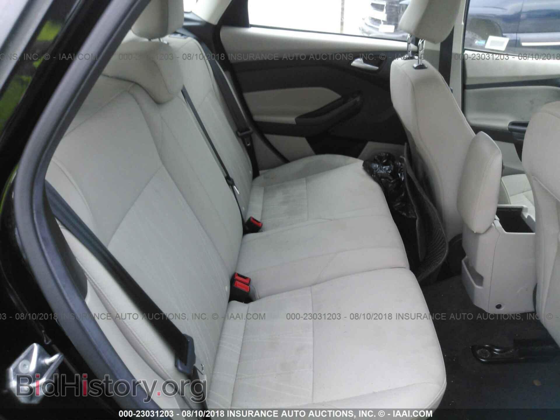 2017 Ford Focus - VIN: 1FADP3K29HL223733 - Photo 8