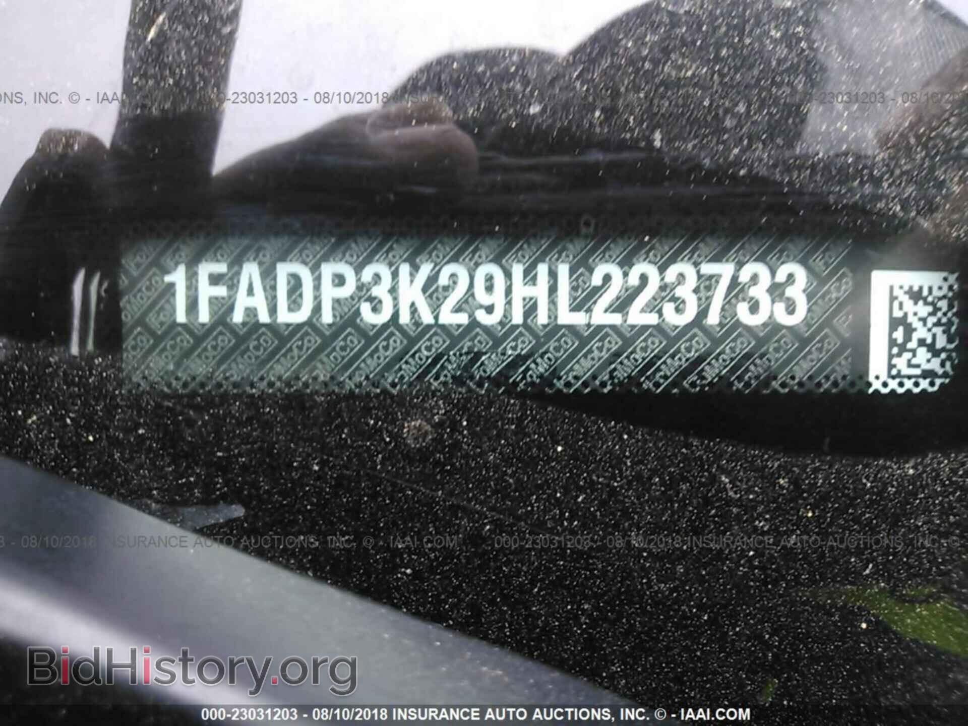 2017 Ford Focus - VIN: 1FADP3K29HL223733 - Photo 9