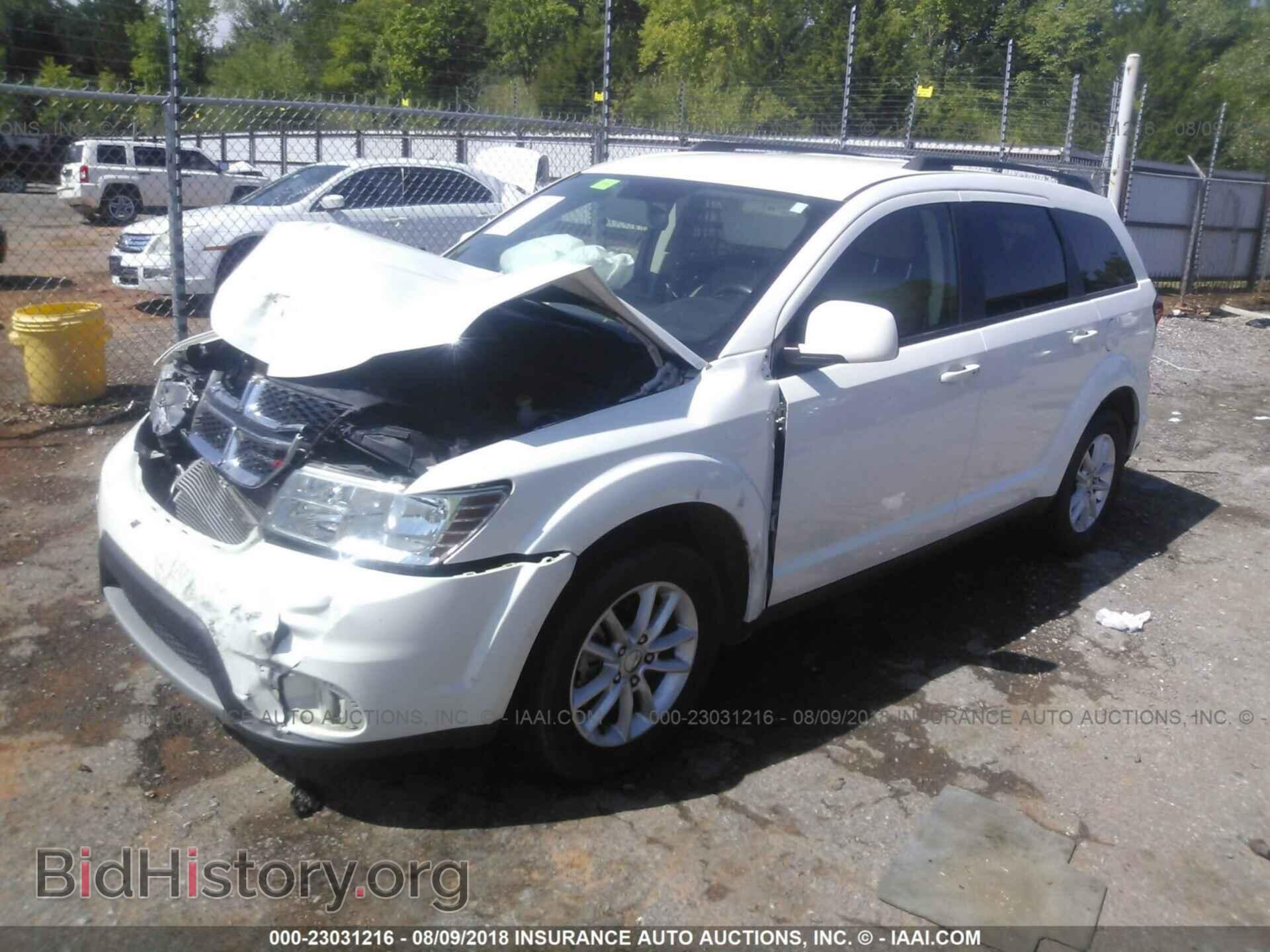 2015 Dodge Journey - VIN: 3C4PDCBG8FT711424 - Фото 2