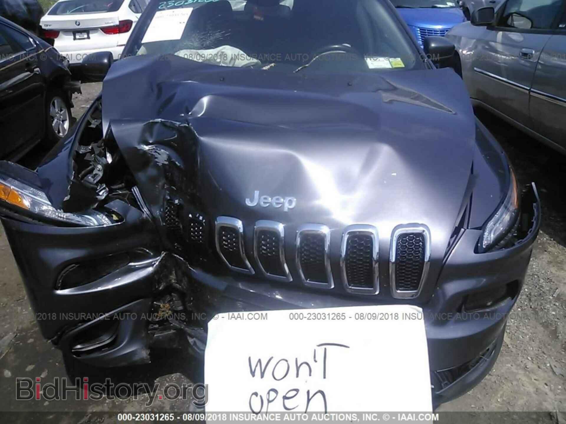 2015 Jeep Cherokee - VIN: 1C4PJMCB0FW672470 - Photo 10
