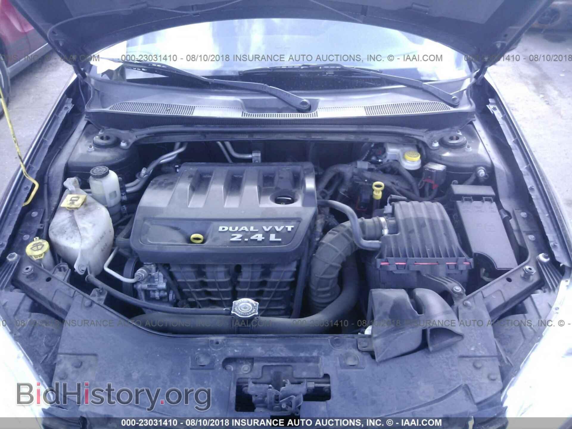 2013 Chrysler 200 - VIN: 1C3CCBAB6DN560408 - Фото 10